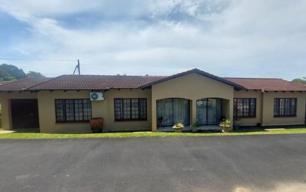 4 Bedroom Townhouse