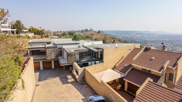 8 Bedroom House