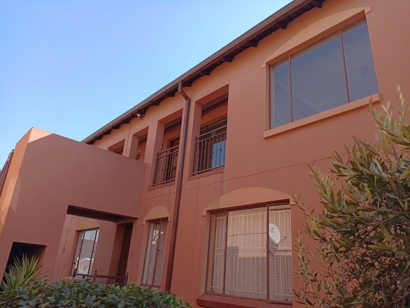 2 Bedroom Townhouse in Delarey