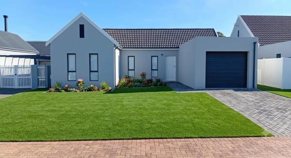 2 Bedroom House