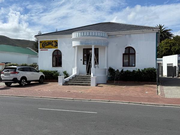 360 m² Commercial space