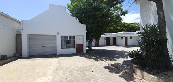 360 m² Commercial space