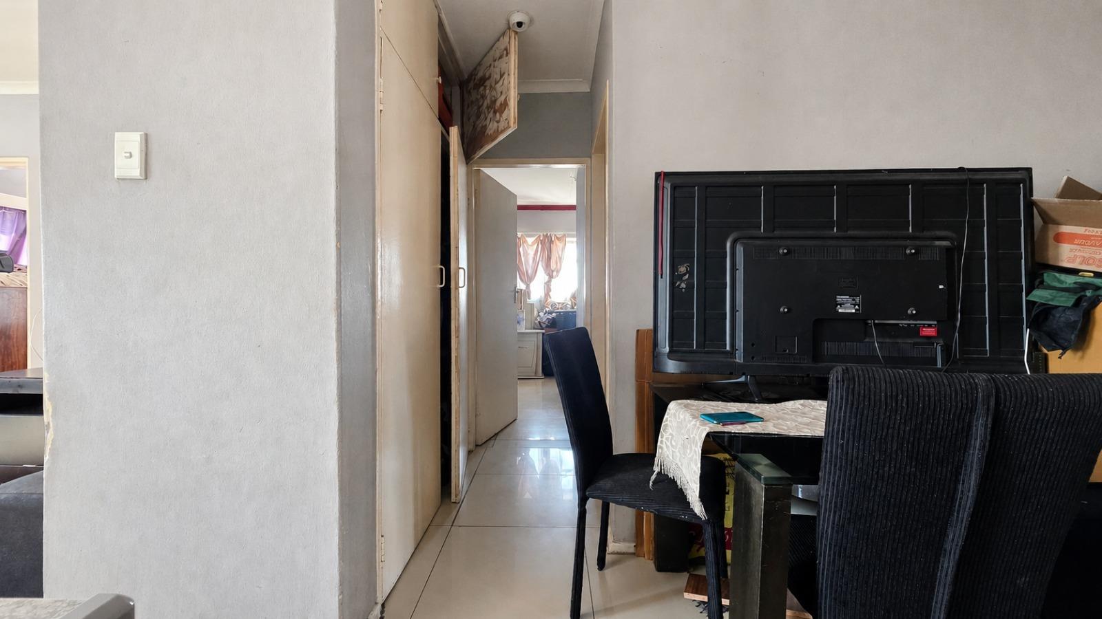1 Bedroom Apartment in Pretoria West