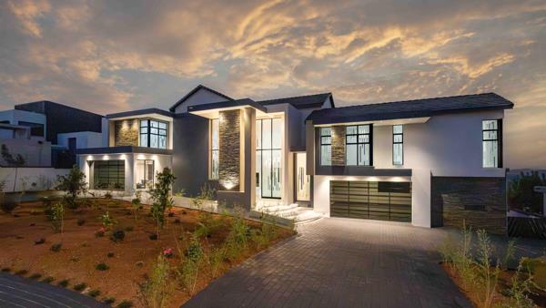 6 Bedroom House