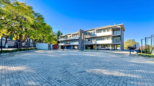 393 m² Commercial space