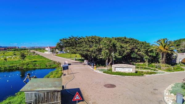 513 m² Land