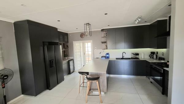 3 Bedroom Simplex