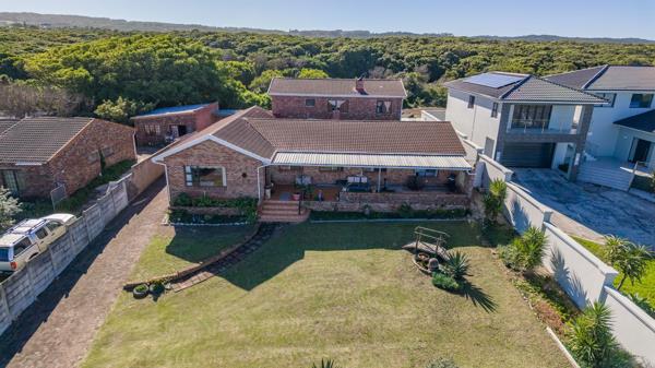 8 Bedroom House