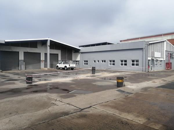 2 044 m² Industrial space