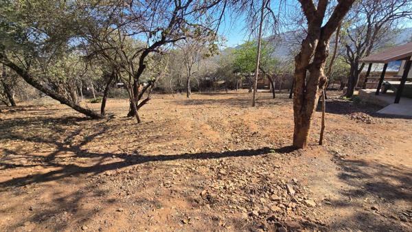 400 m² Land