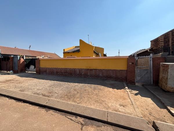 2 Bedroom House