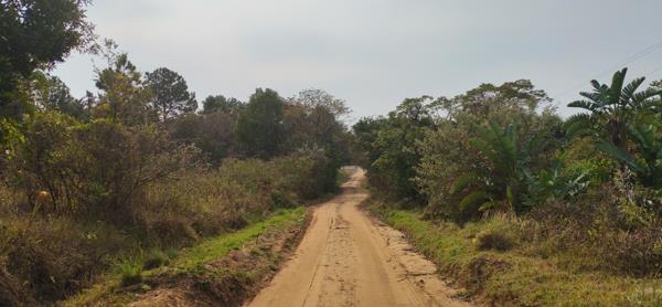 1 880 m² Land