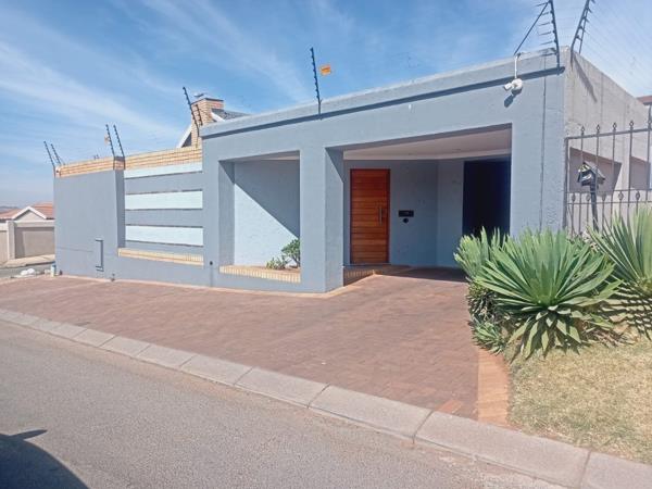 2 Bedroom Garden Cottage
