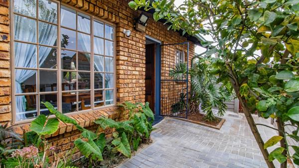 2 Bedroom Simplex