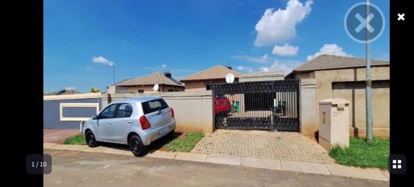 2 Bedroom House