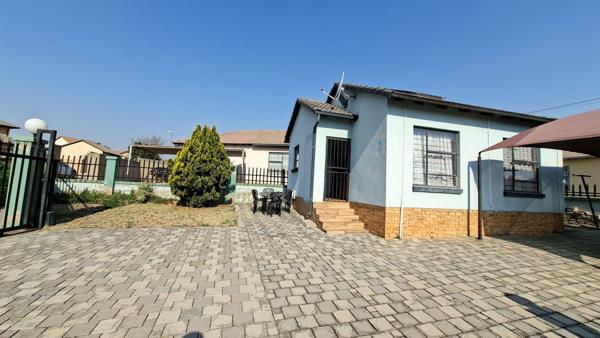 2 Bedroom House