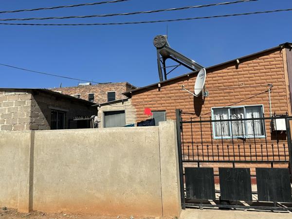10 Bedroom House