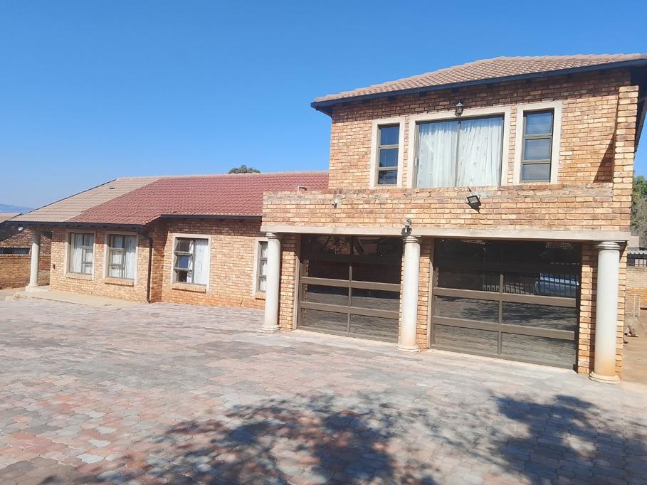 5 Bedroom House