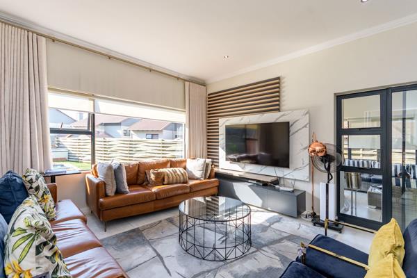 5 Bedroom Townhouse