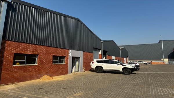 483 m² Commercial space