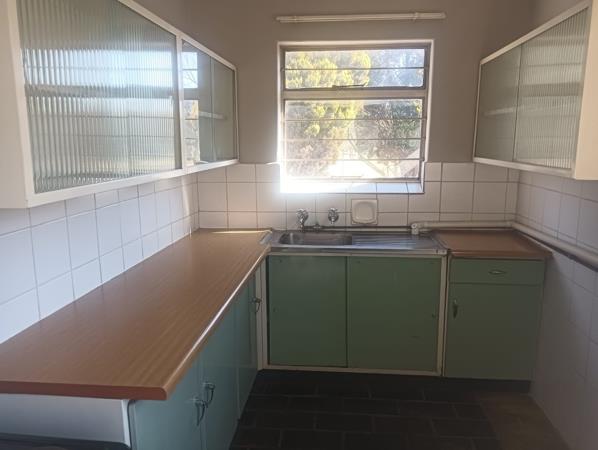 1 Bedroom House