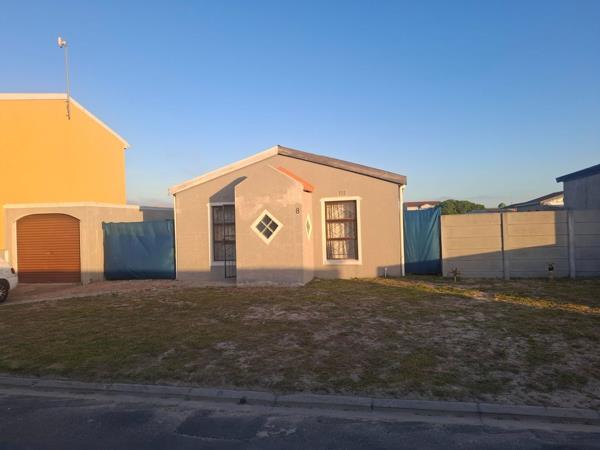 2 Bedroom House