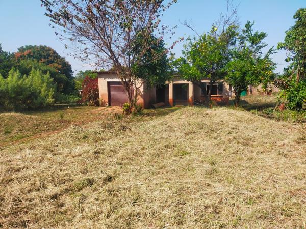 1 500 m² Land