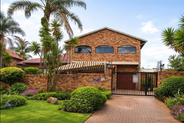 5 Bedroom House
