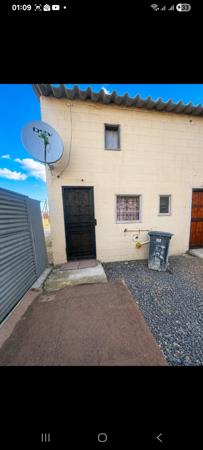 1 Bedroom House