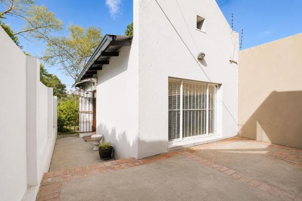 1 Bedroom Garden Cottage