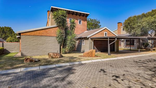 4 Bedroom Townhouse
