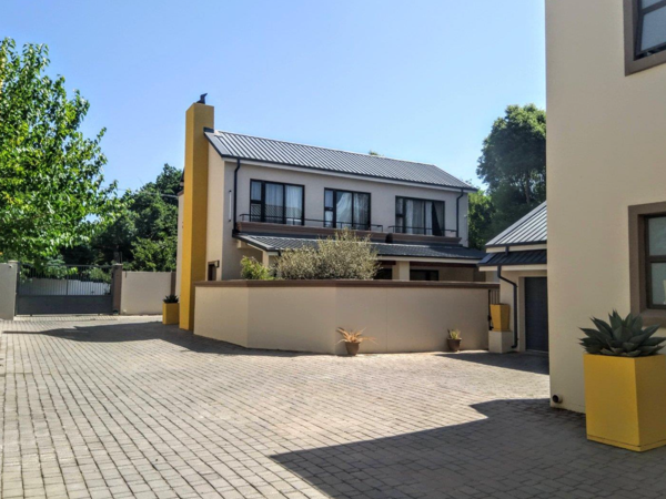 3 Bedroom Townhouse