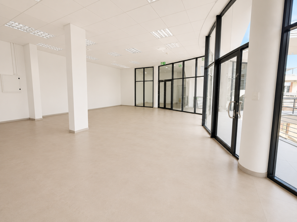 410.7 m² Retail Space