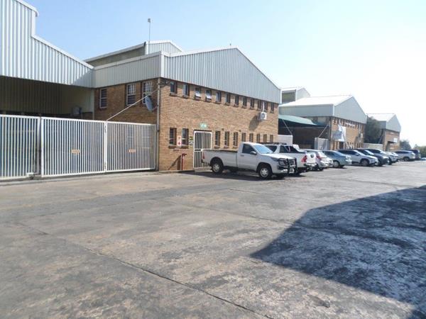 766 m² Industrial space