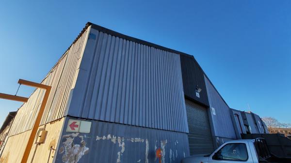 360 m² Industrial space