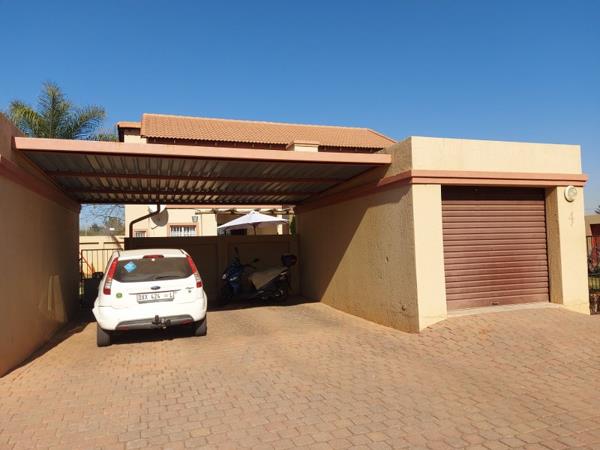 2 Bedroom Townhouse
