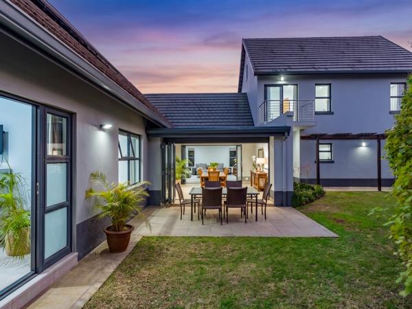 4 Bedroom Townhouse