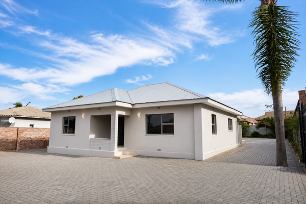 220 m² Commercial space