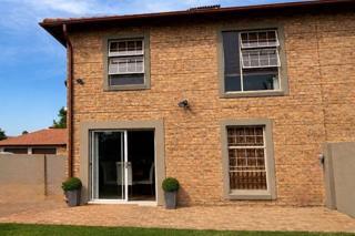 4 Bedroom Townhouse