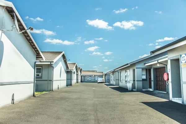 1 Bedroom Simplex