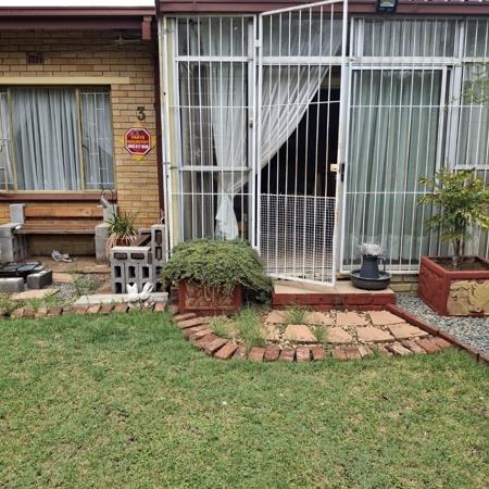 2 Bedroom Townhouse