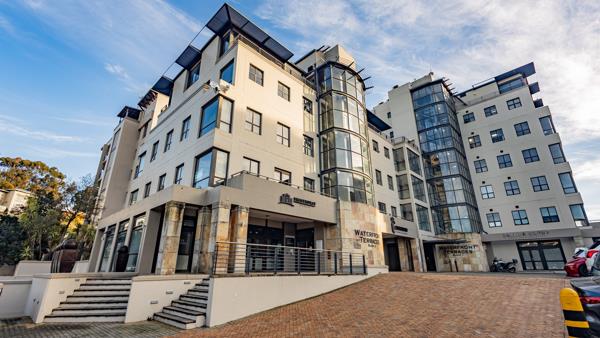 415 m² Commercial space