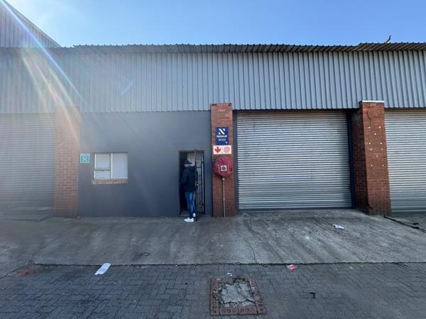 370 m² Industrial space