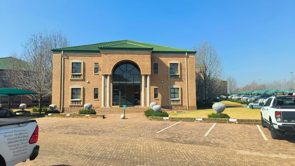 125 m² Commercial space