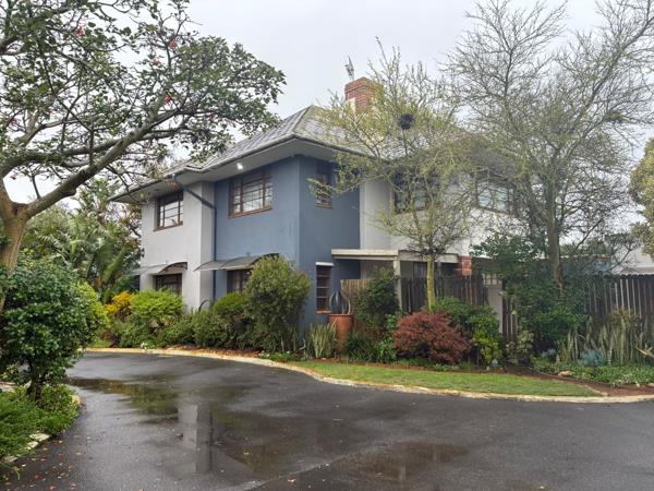 6 Bedroom House
