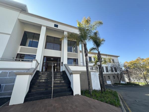 1 627 m² Commercial space