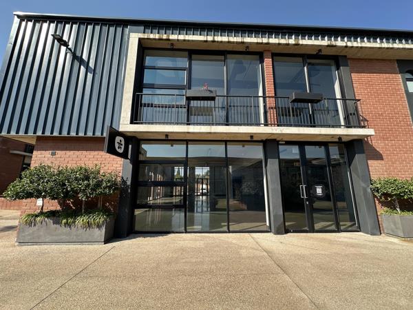 553 m² Commercial space