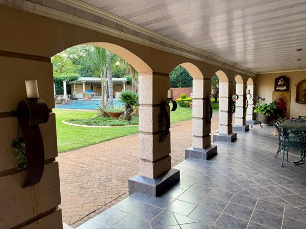 6 Bedroom House