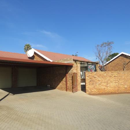 2 Bedroom House