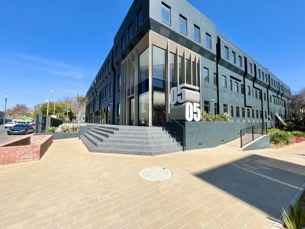 662 m² Office Space